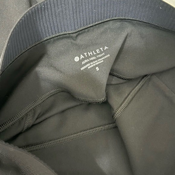 Athleta Black Legging with Mesh Lining on Thigh Side - Picture 2 of 2